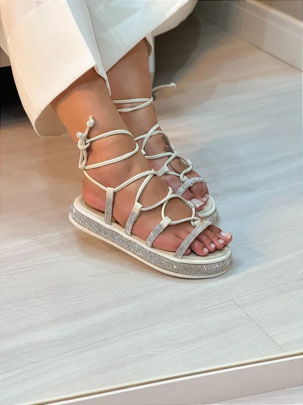 Papete Feminina Cléo Off-white Strass